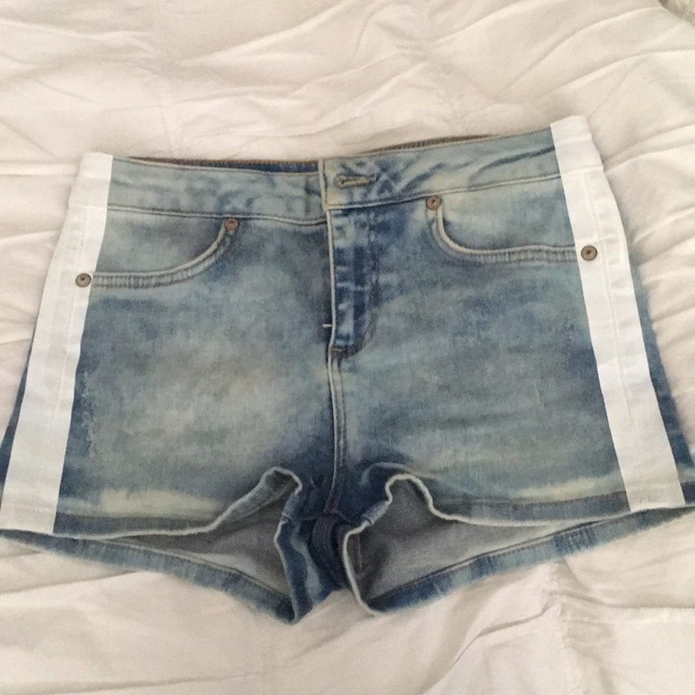 TOPSHOP Shorts